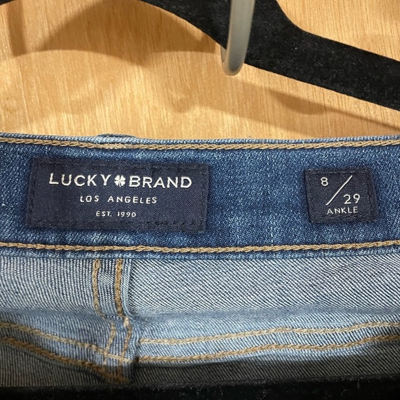 LUCKY BRAND- skinny jeans - Picture 2 of 2